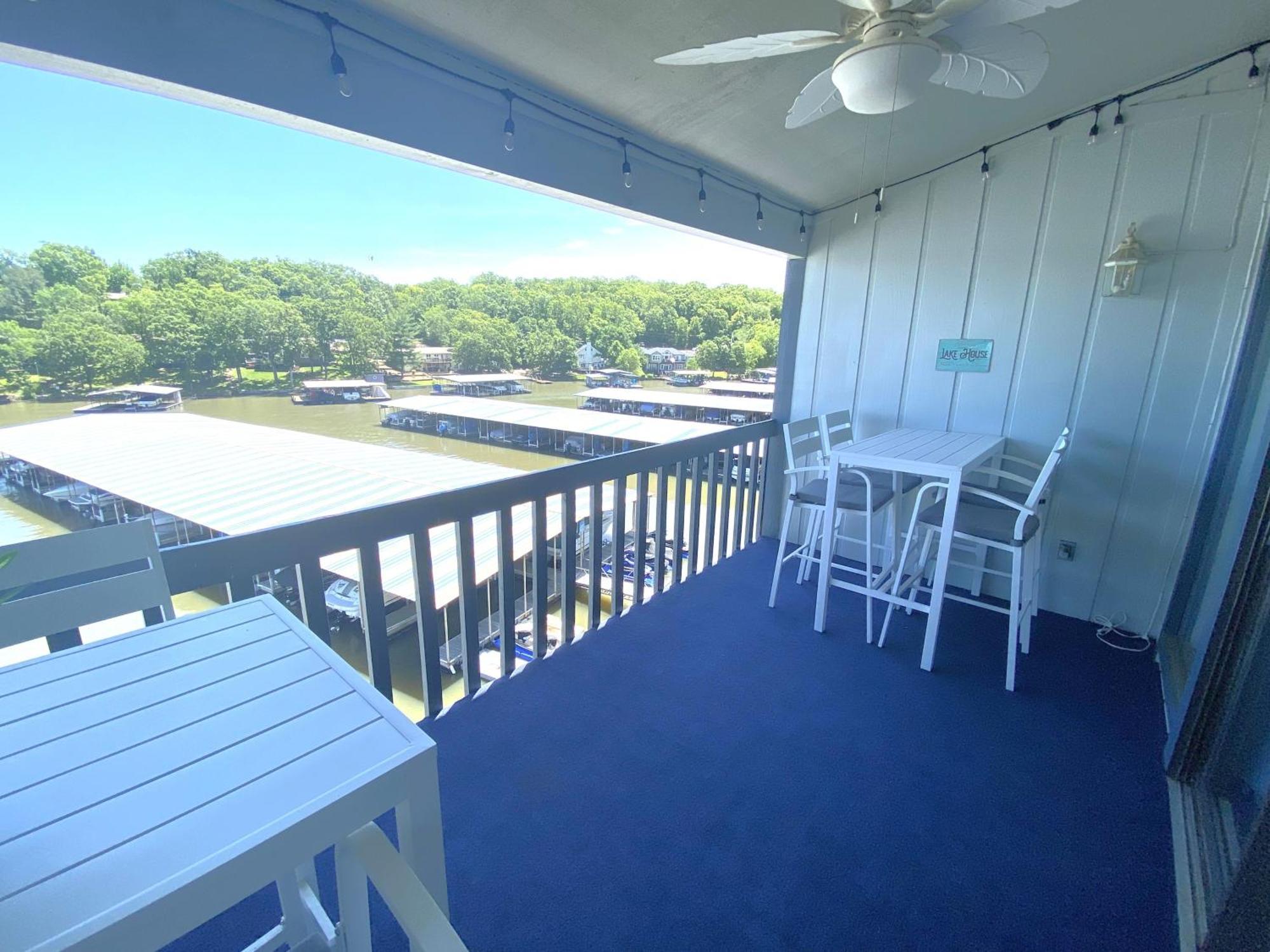 B Lakefront! Remodeled, Boat Slip, Patio Views, Pool, Boat Ramp, Wifi Osage Beach Eksteriør billede